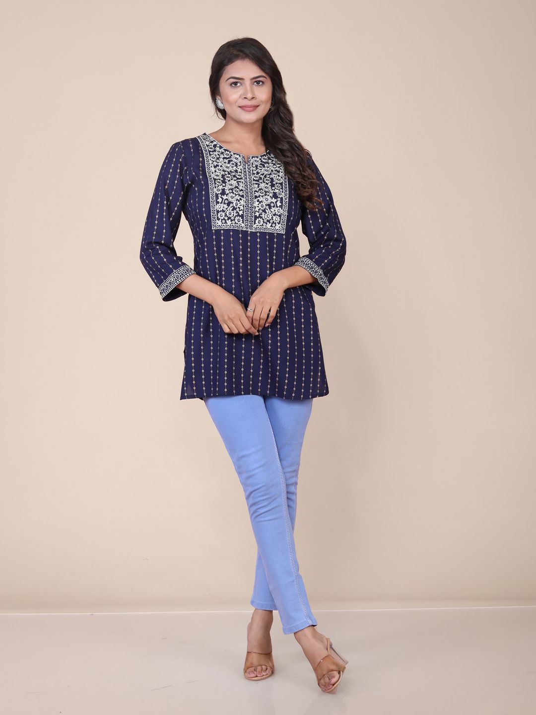 

HERE&NOW Round Neck Floral Embroidered Kurti, Navy blue