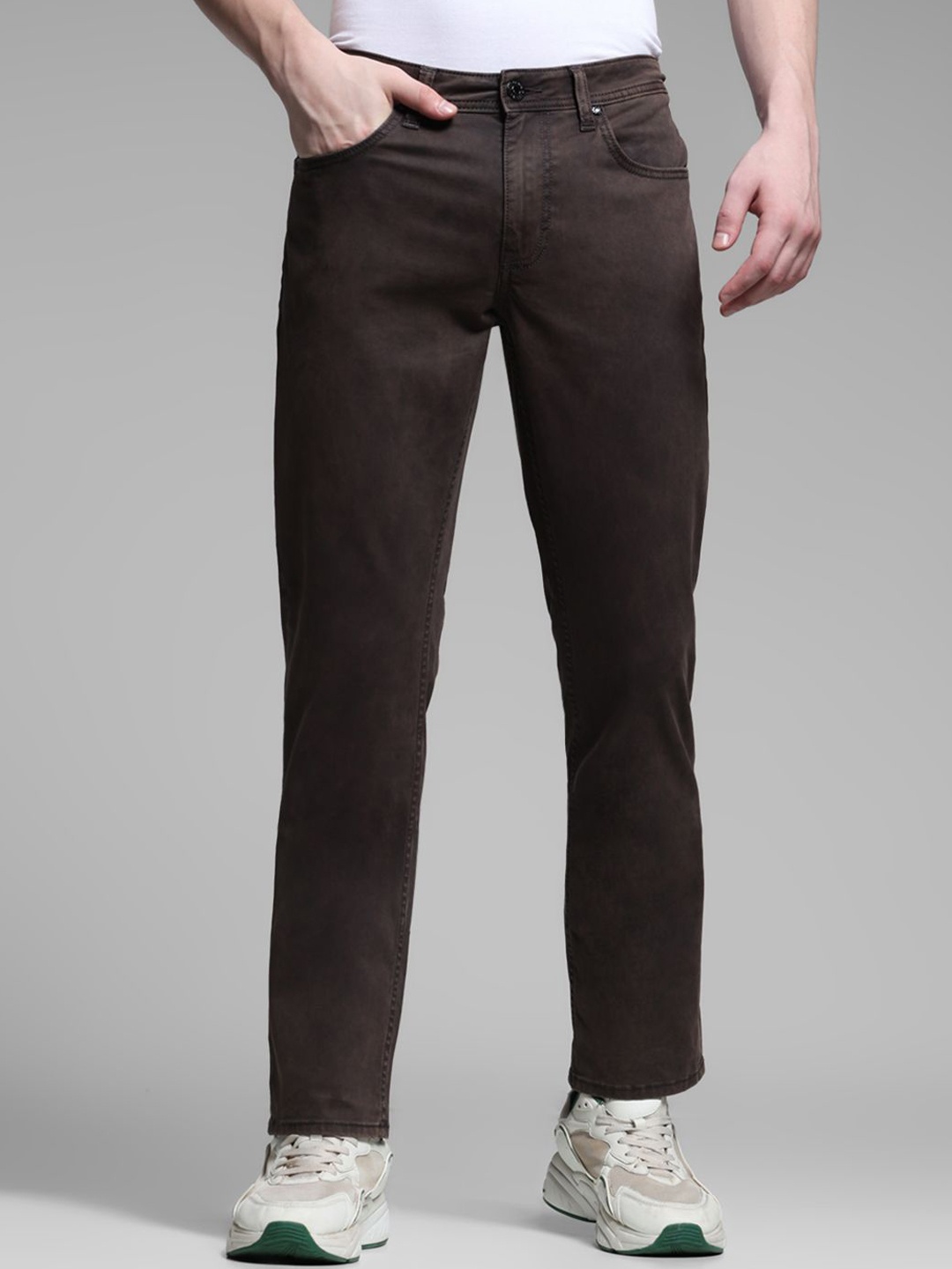 

Jack & Jones Men Clark Regular Fit Low-Rise Stretchable Jeans, Brown
