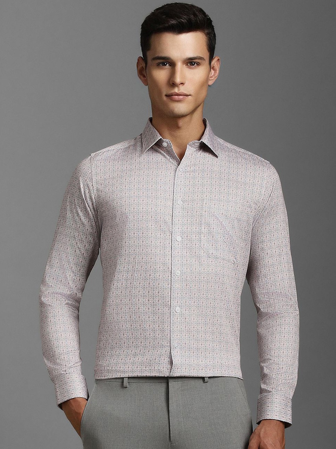 

Louis Philippe Men Spread Collar Floral Printed Cotton Slim Fit Formal Shirt, Grey