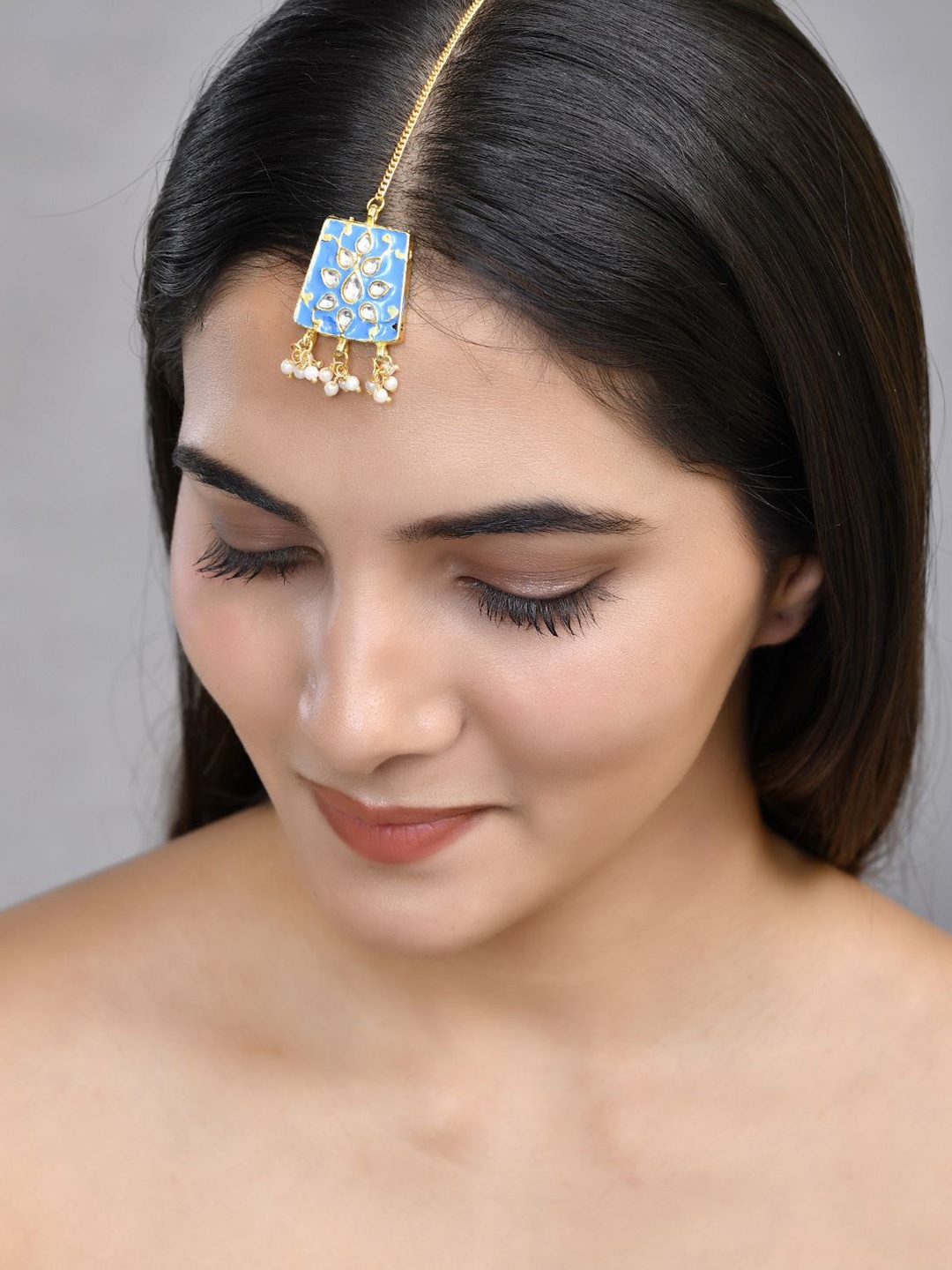 

Silvermerc Designs Gold Plated Pearls Studded Maang Tikka