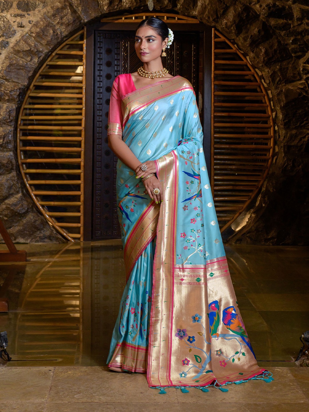 

Kandora Woven Design Zari Pure Silk Banarasi Saree, Blue
