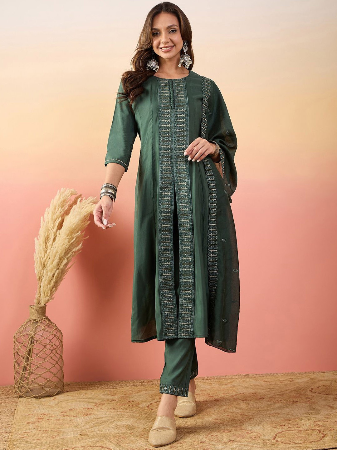 

Krimmple Women Yoke Design Regular Thread Work Pure Silk Kurti with Pyjamas & With Dupatta, Green