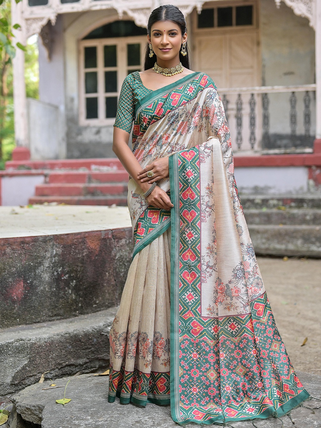 

Kandora Floral Pure Silk Tussar Saree, Green