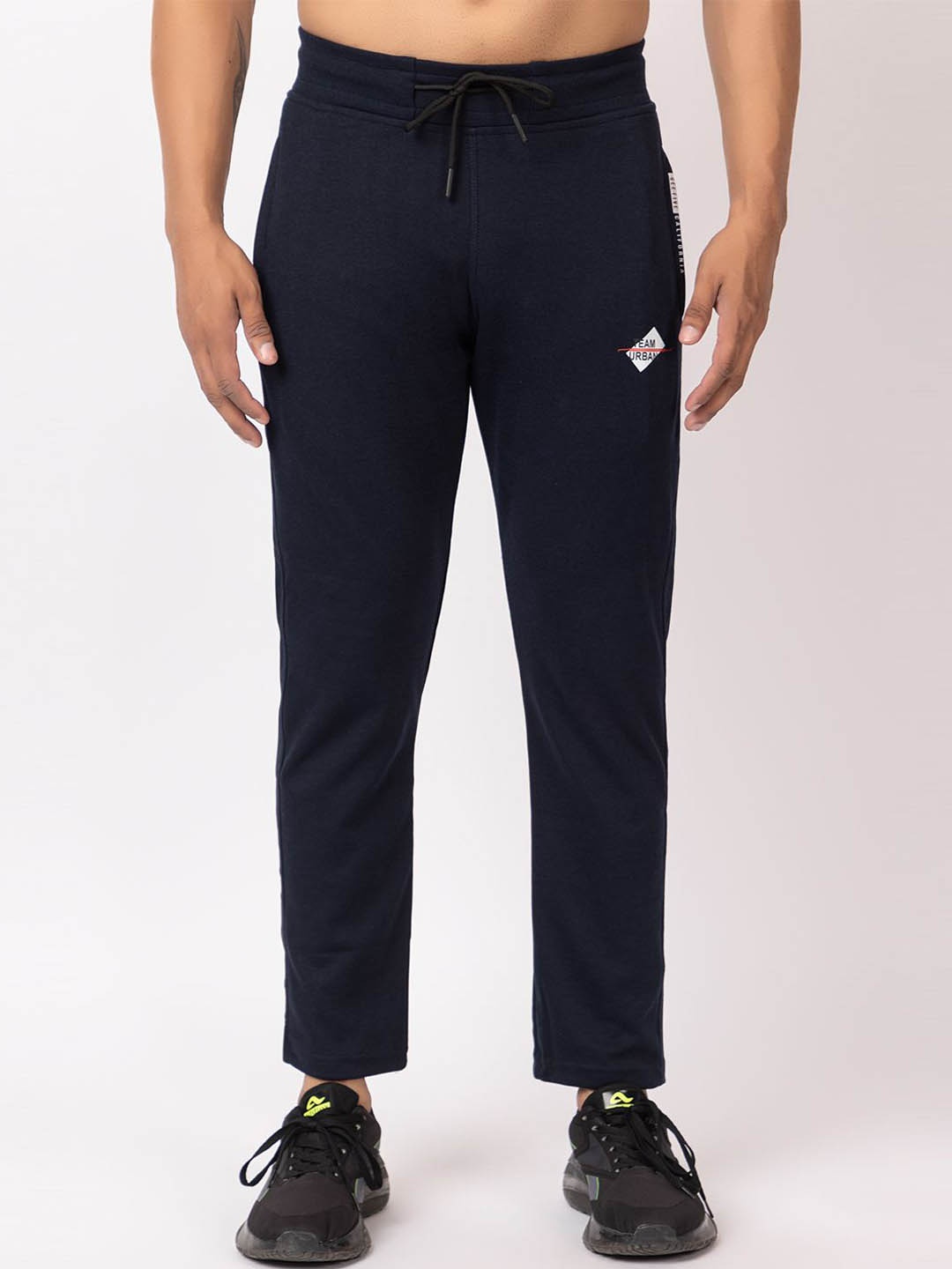 

GEE 5 Men Solid Mid Rise Regular Fit Track Pants, Navy blue