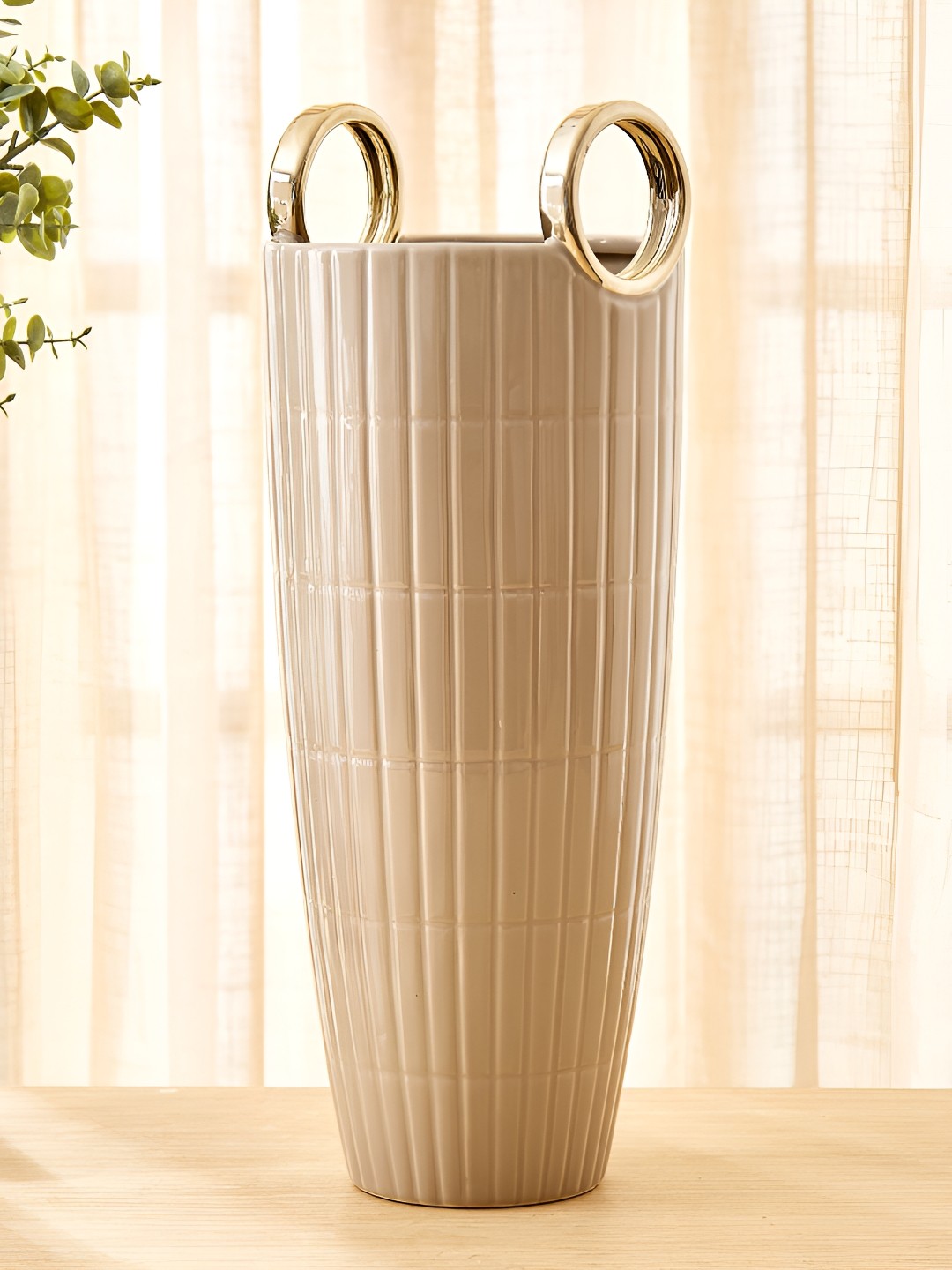 

Home Centre Beige Ceramic Vase