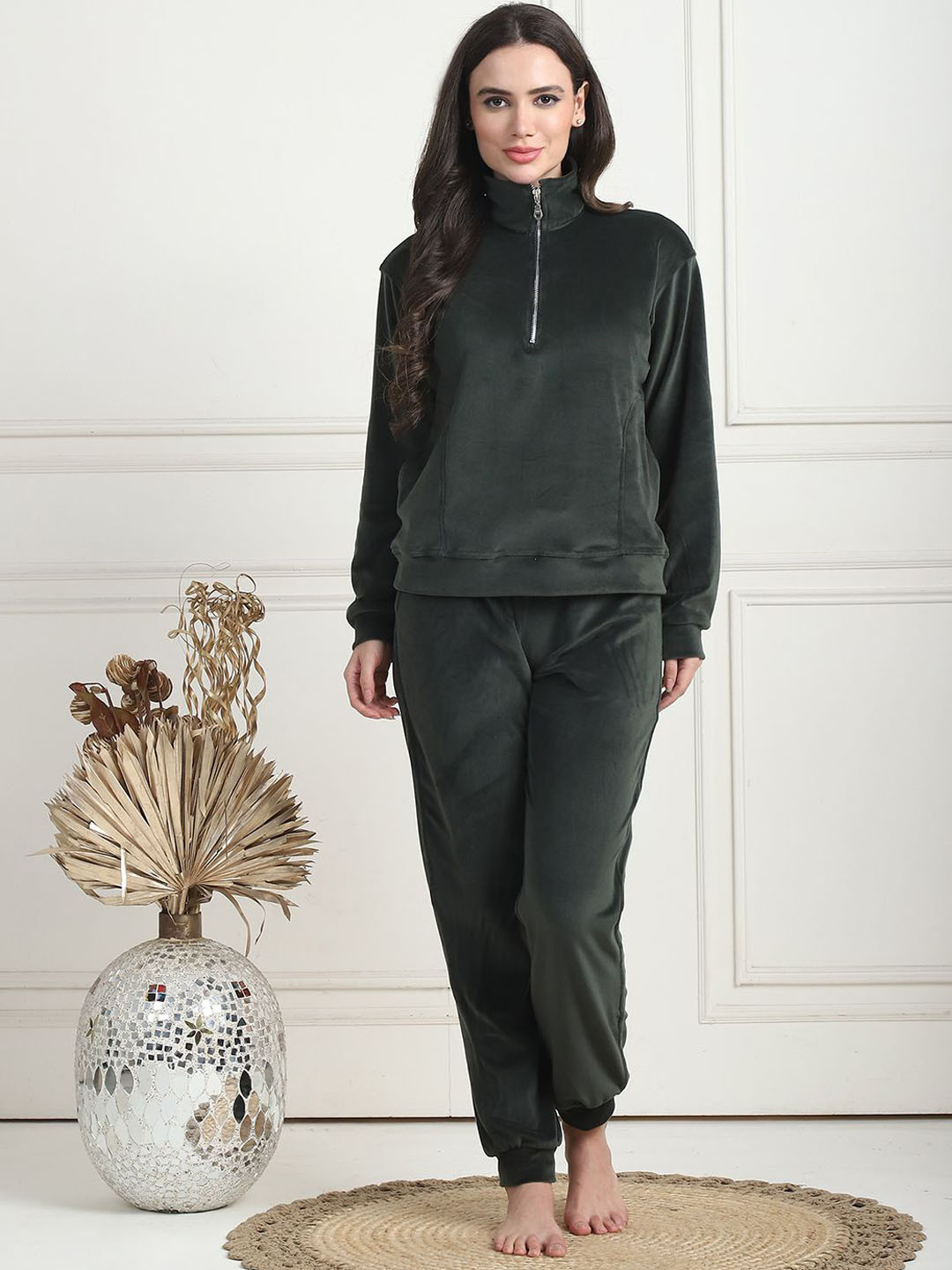 

TAG 7 Women Night suit, Olive