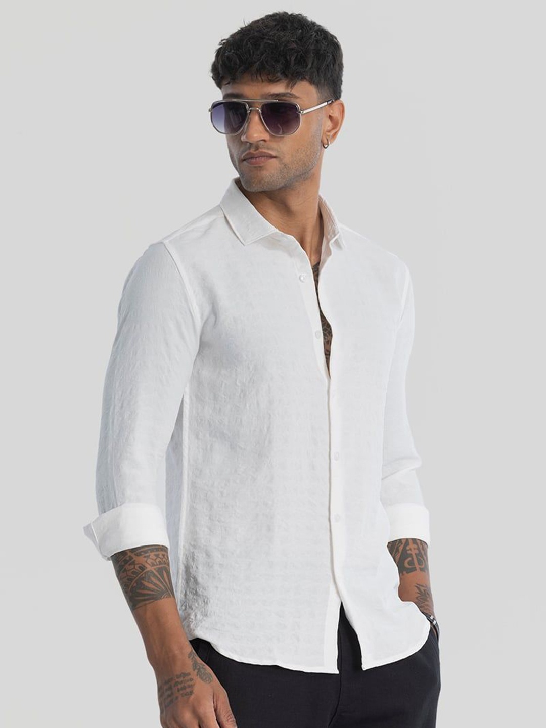 

Snitch Men Smart Spread Collar Solid Casual Shirt, White