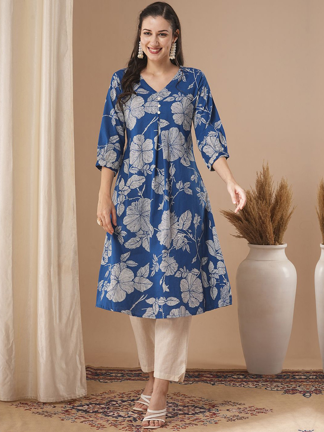 

FASHOR Women Floral Printed Regular Pure Cotton Kurta with Trousers, Blue