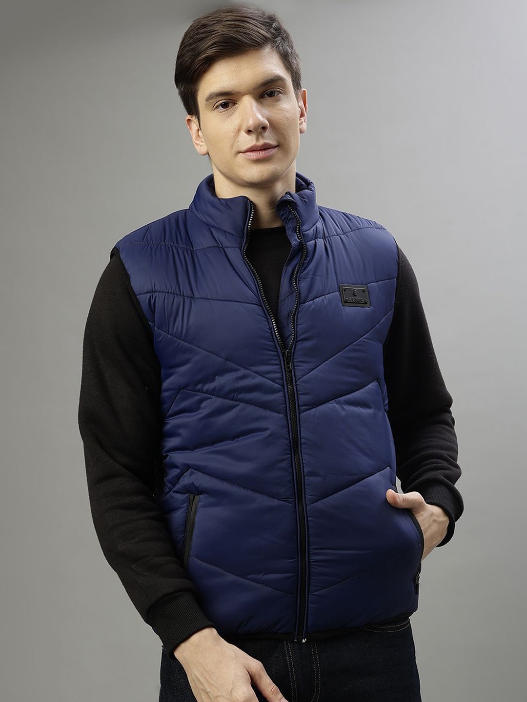 

Iconic Men Stand Collar Sleeveless Padded Jacket, Blue