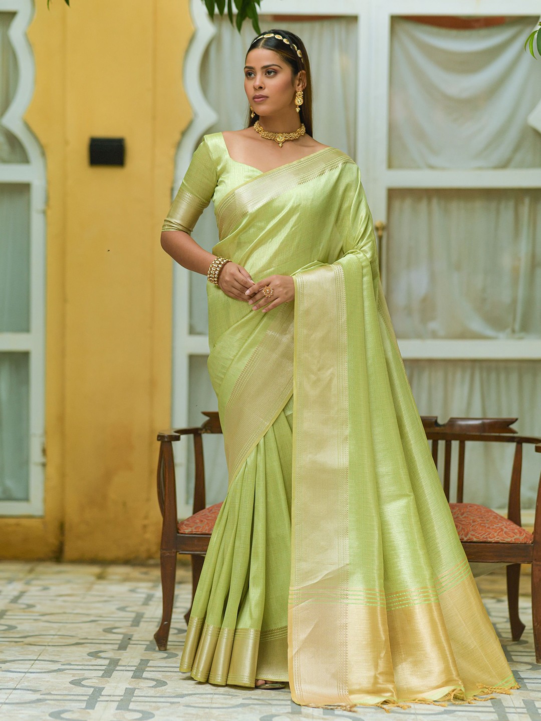 

Kandora Woven Design Zari Saree, Green