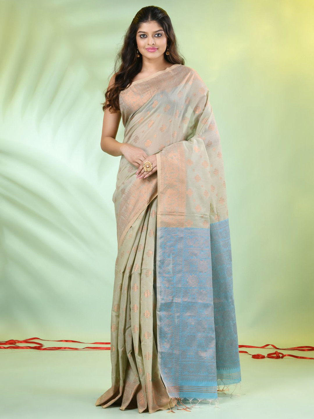 

Charukriti Ethnic Motifs Woven Design Zari Saree, Beige