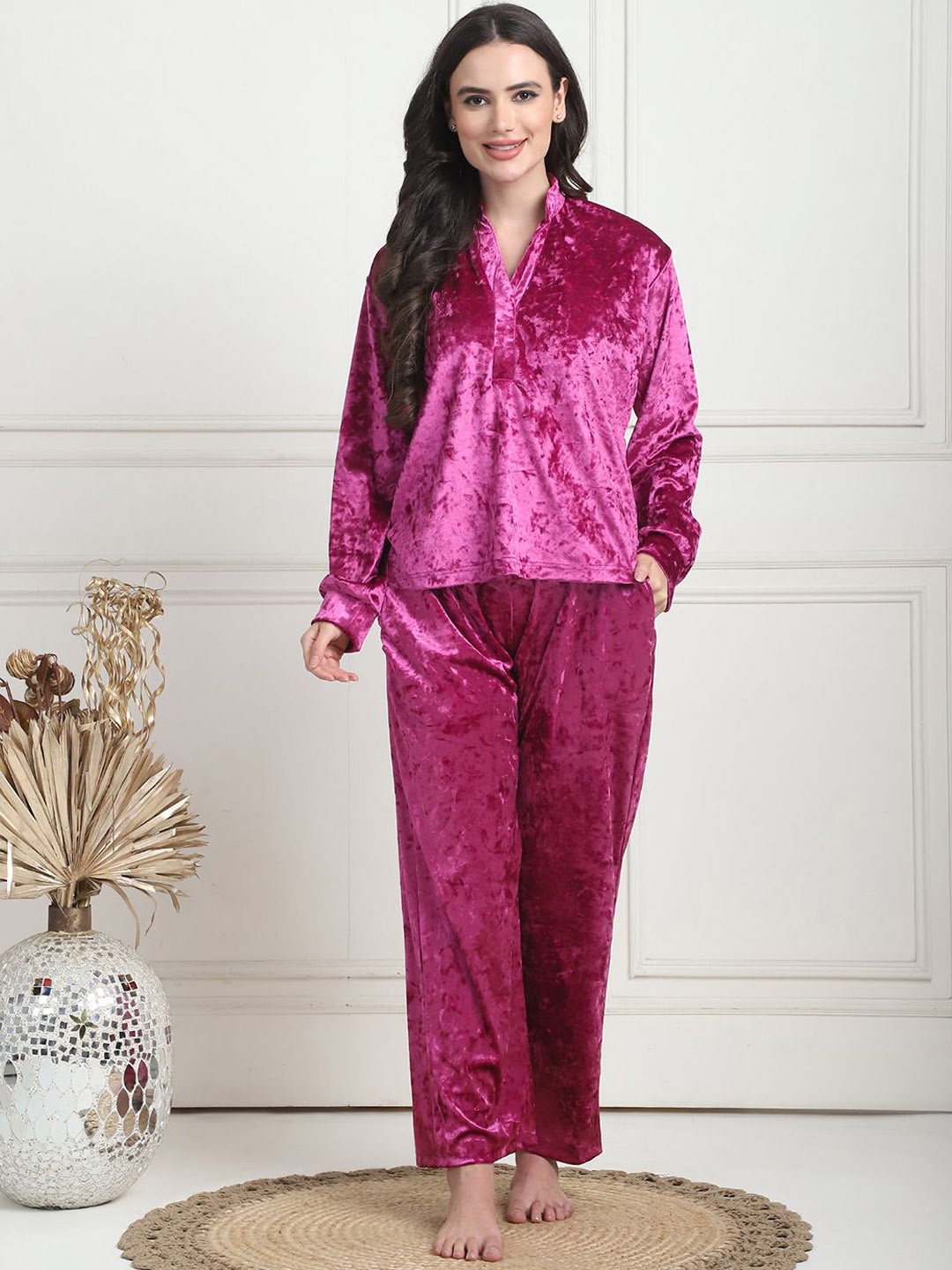 

TAG 7 Women Solid Night suit, Pink