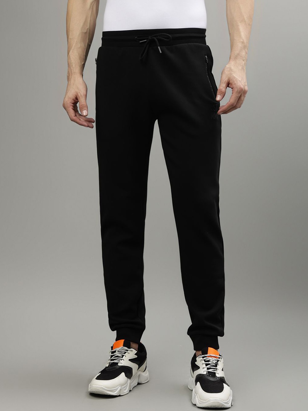 

Iconic Men Mid-Rise Joggers, Black