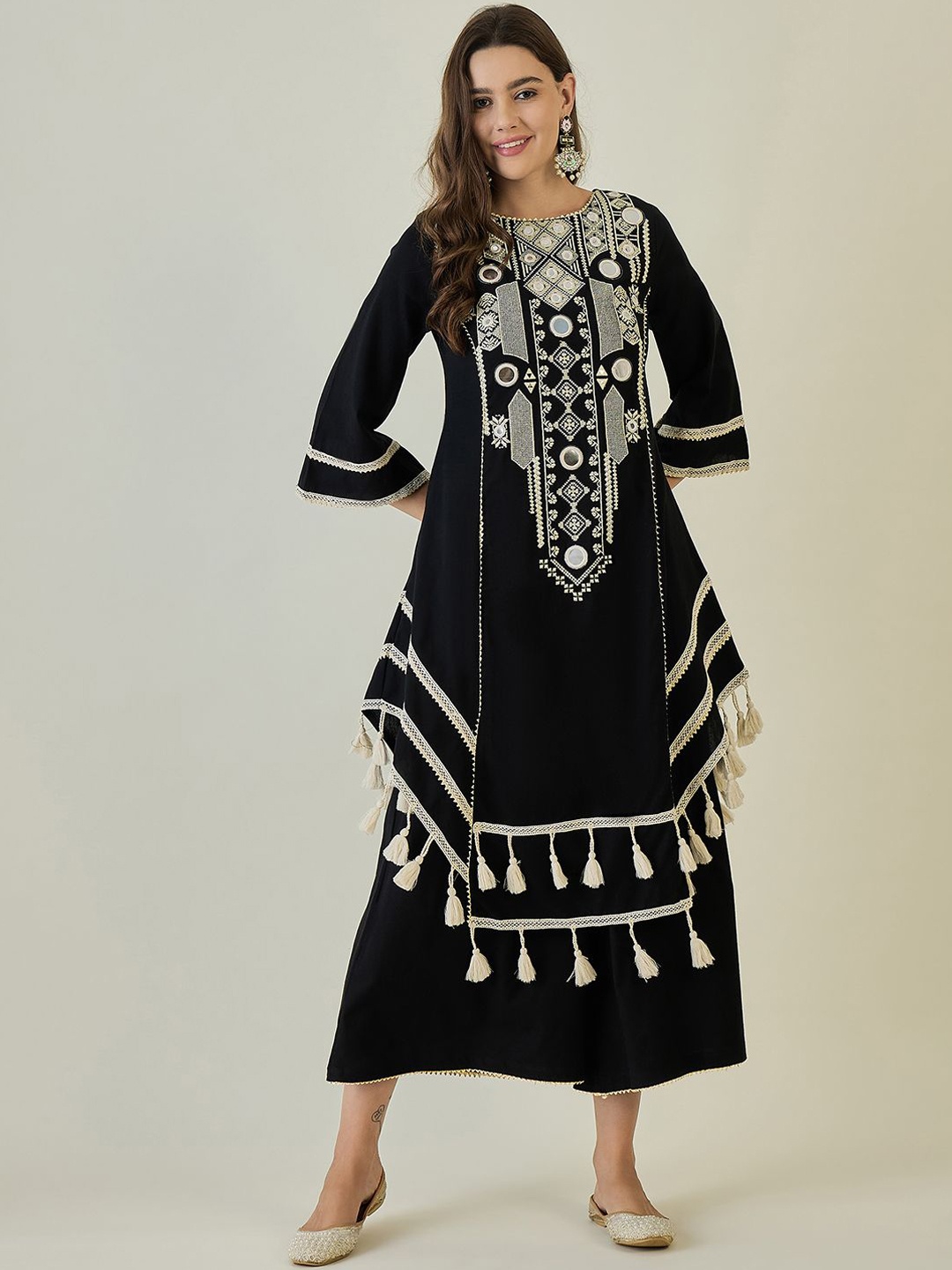 

Anouk Women Ethnic Motif Embroidered Regular Pure Cotton Kurta with Palazzos, Black