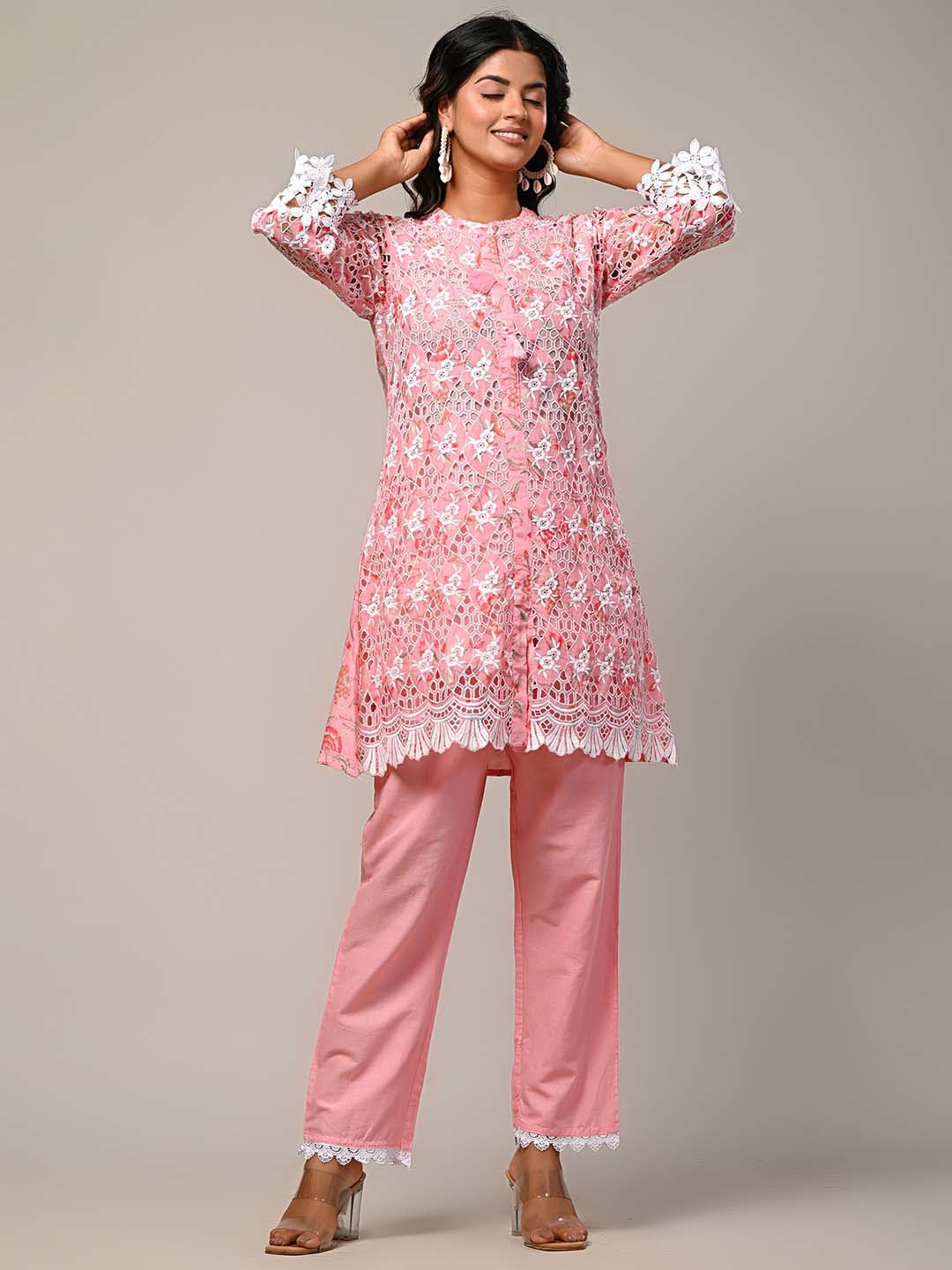 

Indo Era Women Floral Embroidered Regular Thread Work Pure Cotton Kurta with Trousers, Pink