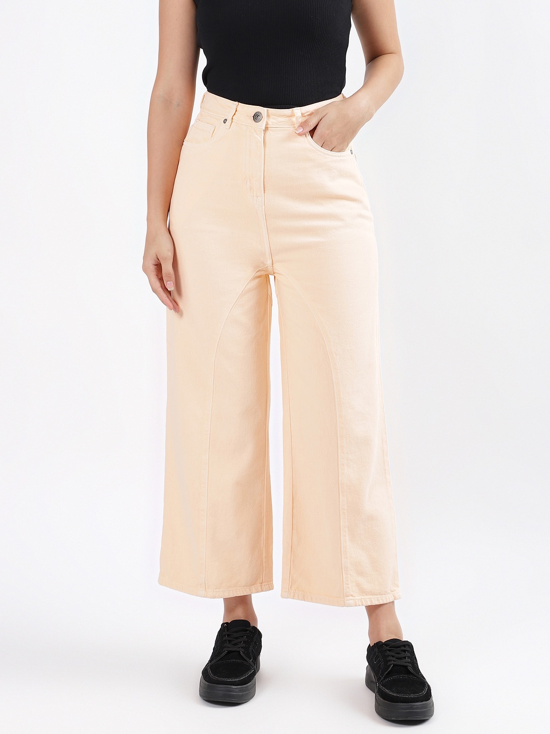 

Iconic Women Flared Clean Look Jeans, Orange