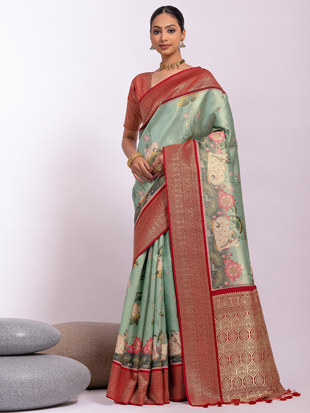 

Kandora Woven Design Zari Pure Silk Kanjeevaram Saree, Green