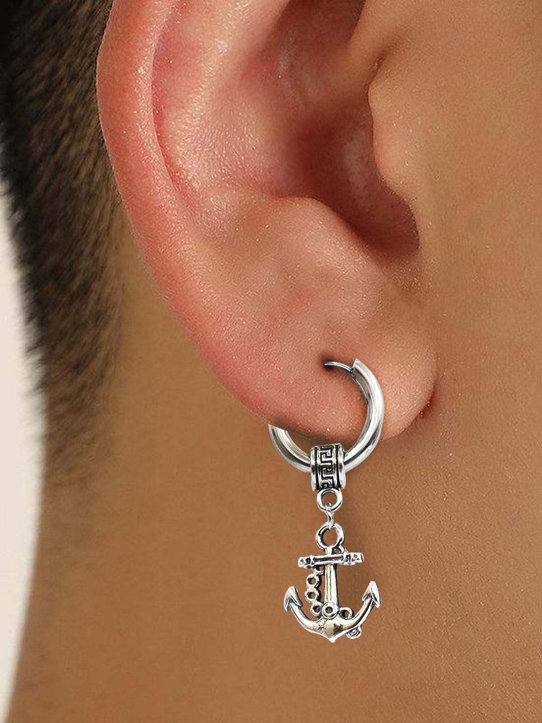 

Krelin Men Classic Antique Drop Earring, Silver