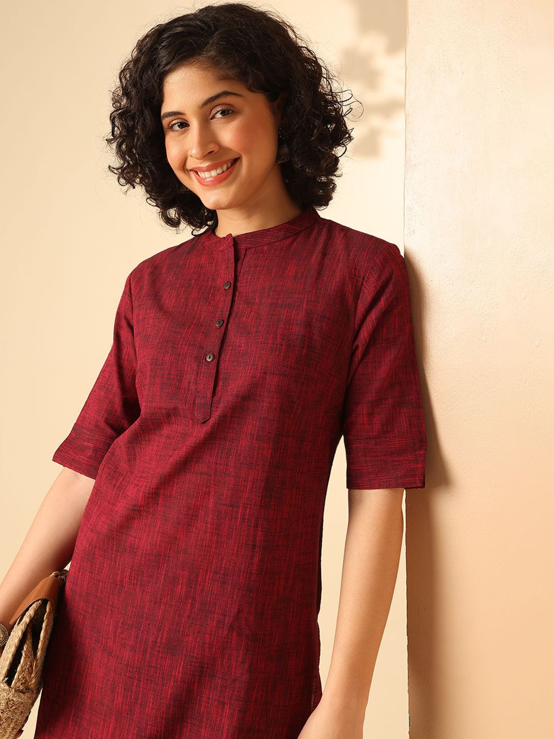 

Anouk Women Geometric Mirror Work Kurta, Maroon