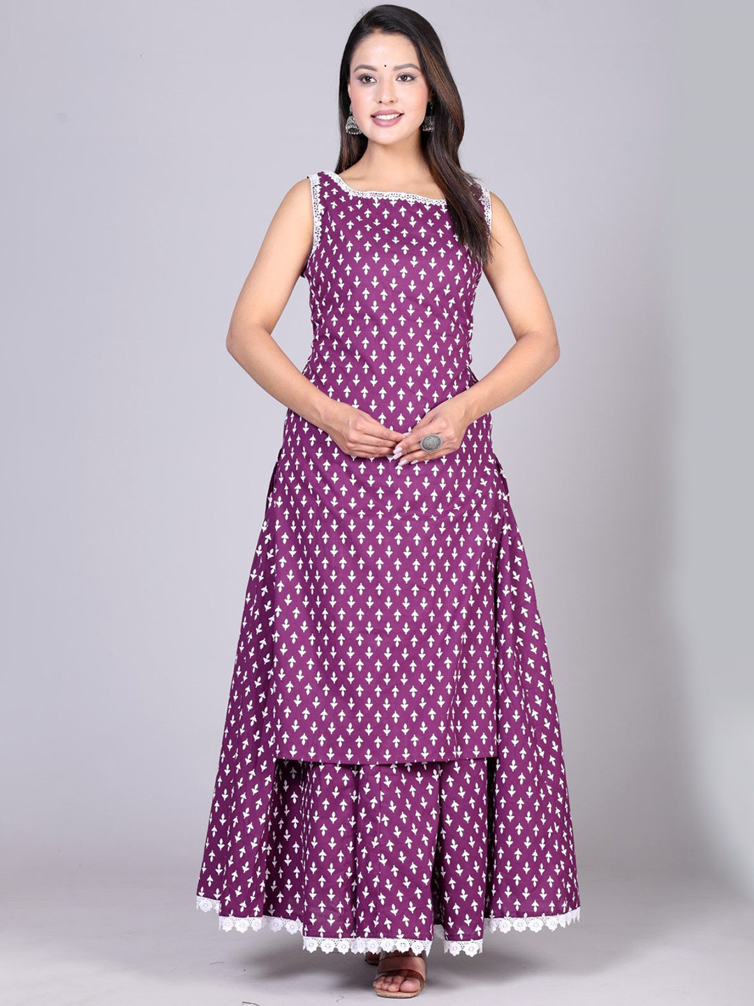 

Dwijupal Women Ethnic Motifs Polka Printed Regular Kurta with Skirt, Purple