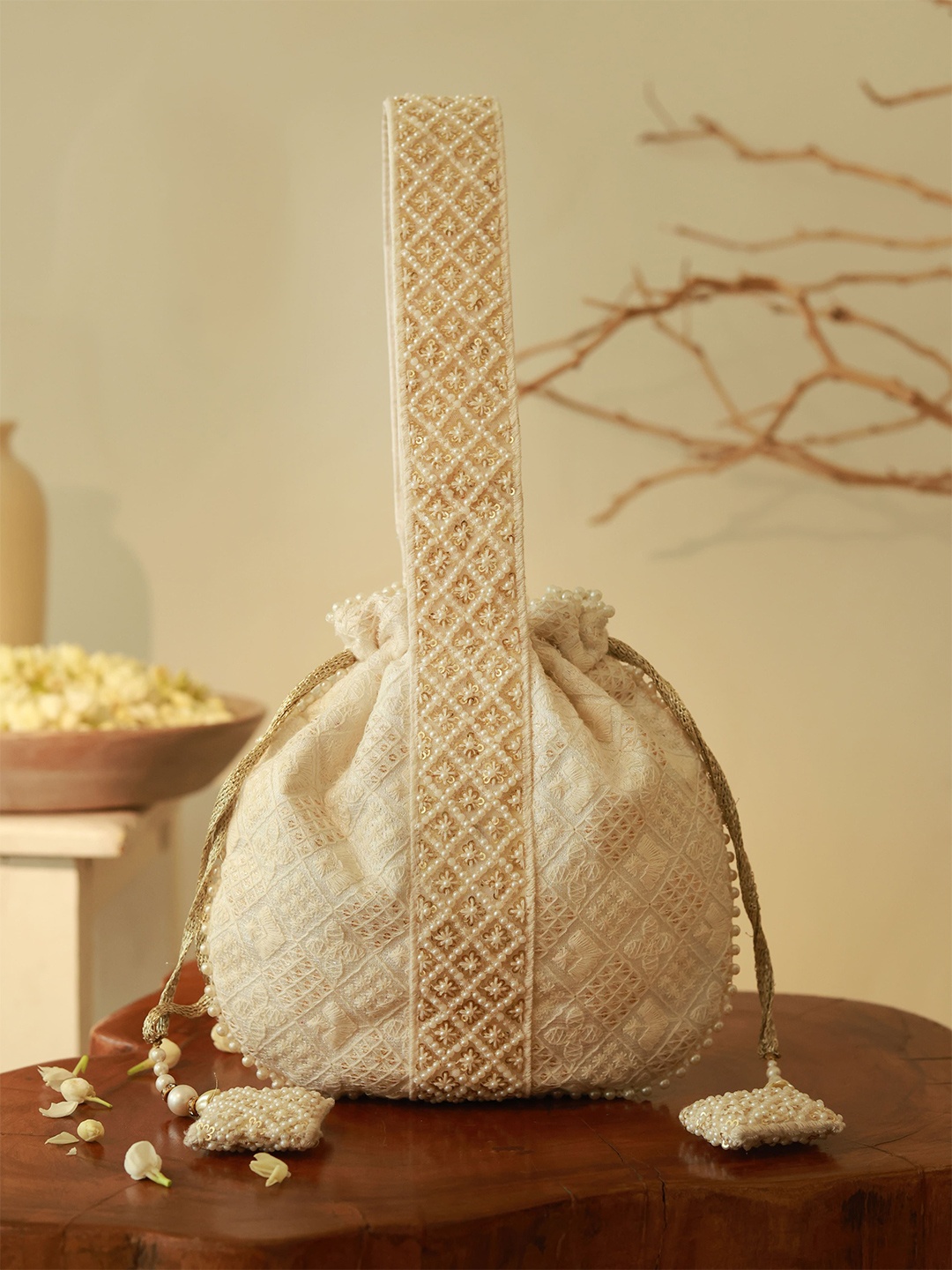 

THE TAN CLAN Embroidered Potli Clutch, White