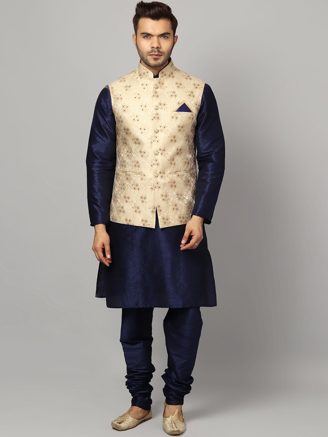 

Ethluxis Men Regular Dupion Silk Kurta with Churidar, Navy blue