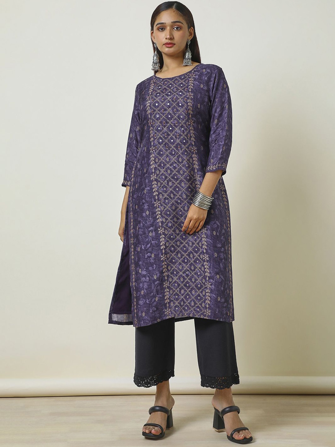 

Soch Women Geometric Printed Kurta, Purple