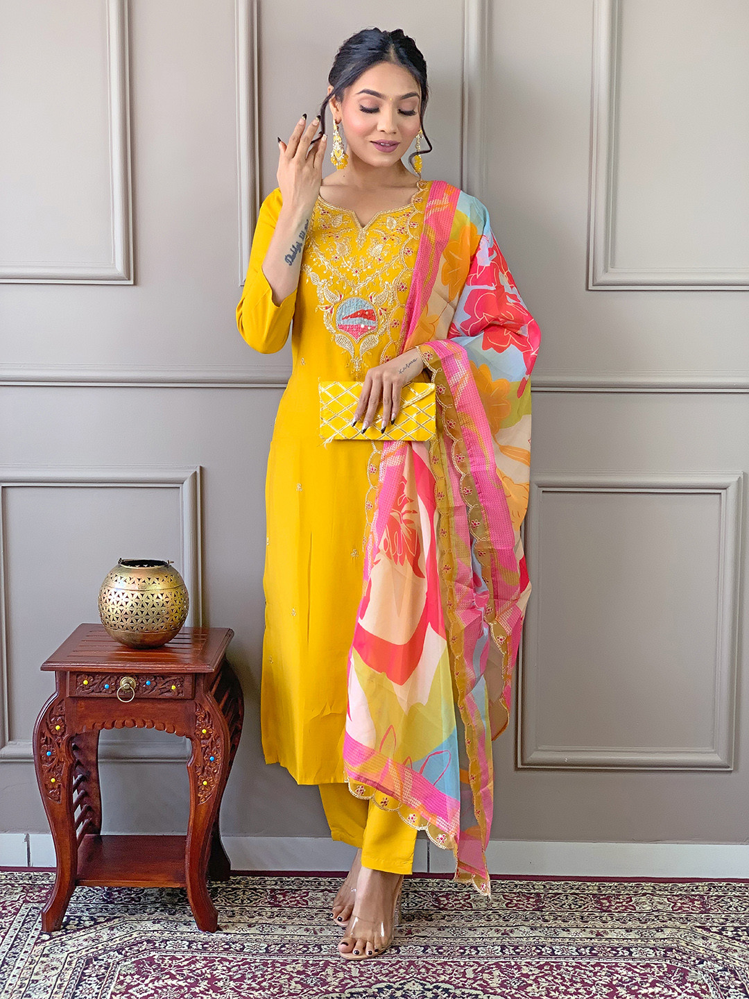 

CaniBani Women Ethnic Motifs Embroidered Regular Kurta with Trousers & With Dupatta, Yellow