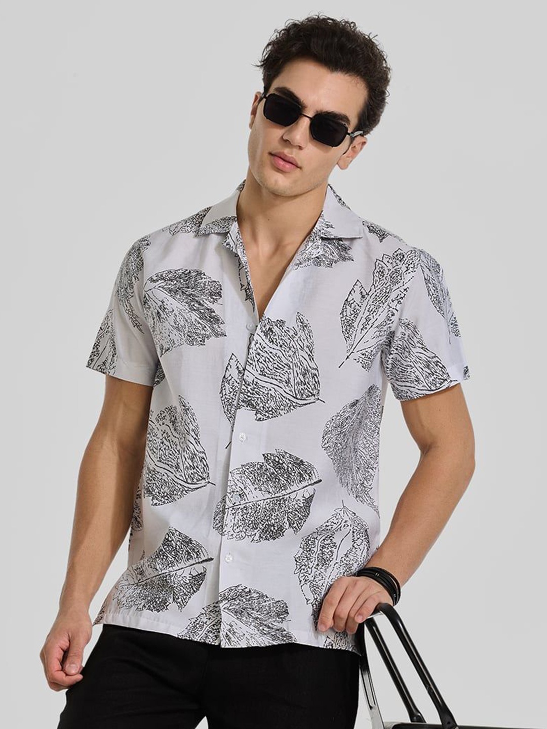 

Snitch Men Smart Cuban Collar Floral Printed Casual Shirt, White