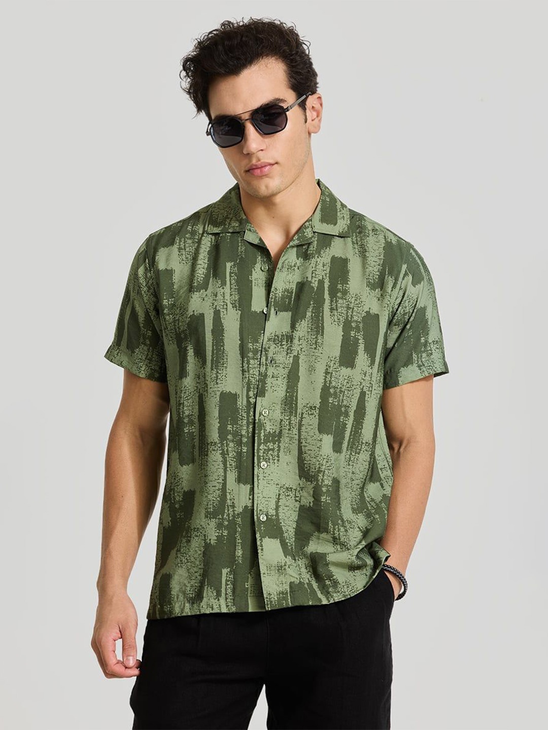 

Snitch Men Smart Cuban Collar Abstract Printed Casual Shirt, Green