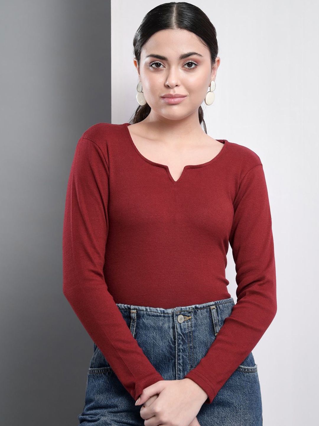 

Q-rious Women Solid Round Neck Cotton Top, Maroon