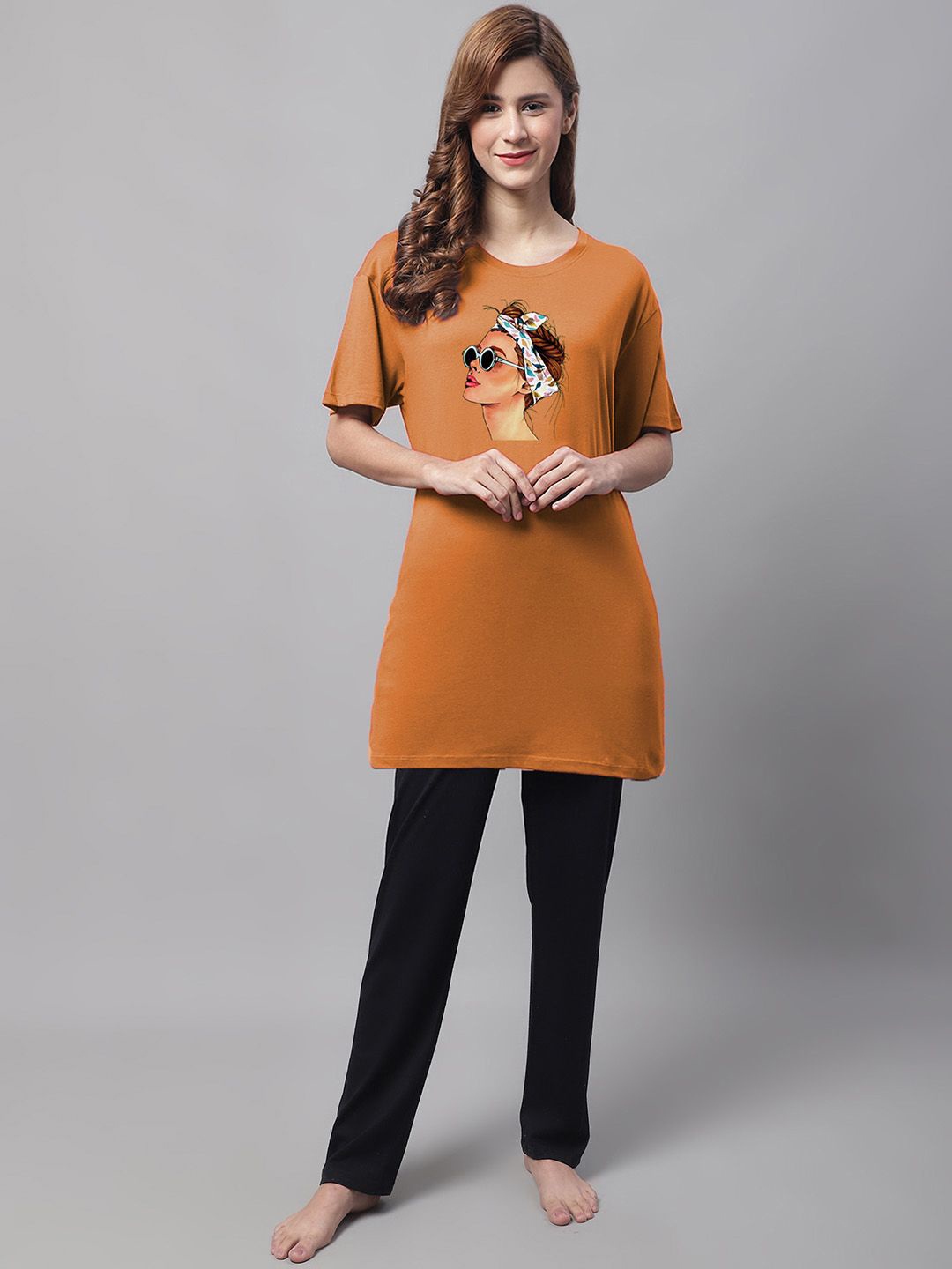 

Kanvin Women Graphic Printed Pure Cotton Night suit, Rust