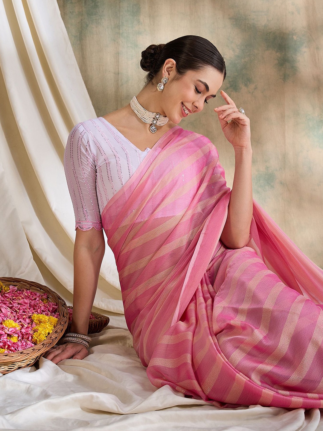 

Sangria Striped Printed Saree With Blouse Piece, Pink