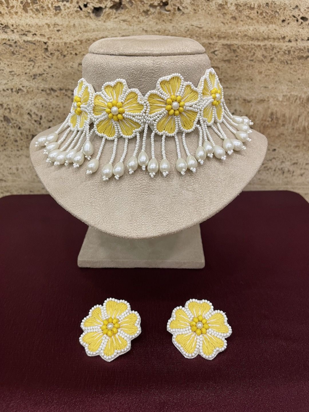 

Digital Dress Room Flower Beaded Studded Necklace & Earrings, Yellow