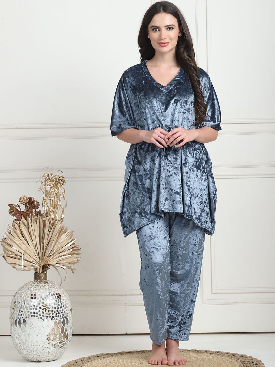 

TAG 7 Women Kaftan Night suit, Blue