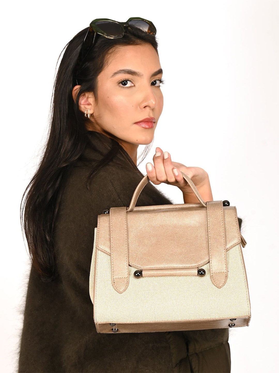 

ODETTE Women Solid Structured Handheld Bag, Beige