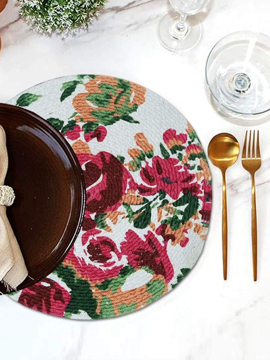 

ANA Set Of 5 White & Green Pure Cotton Round Table Placemats, Red
