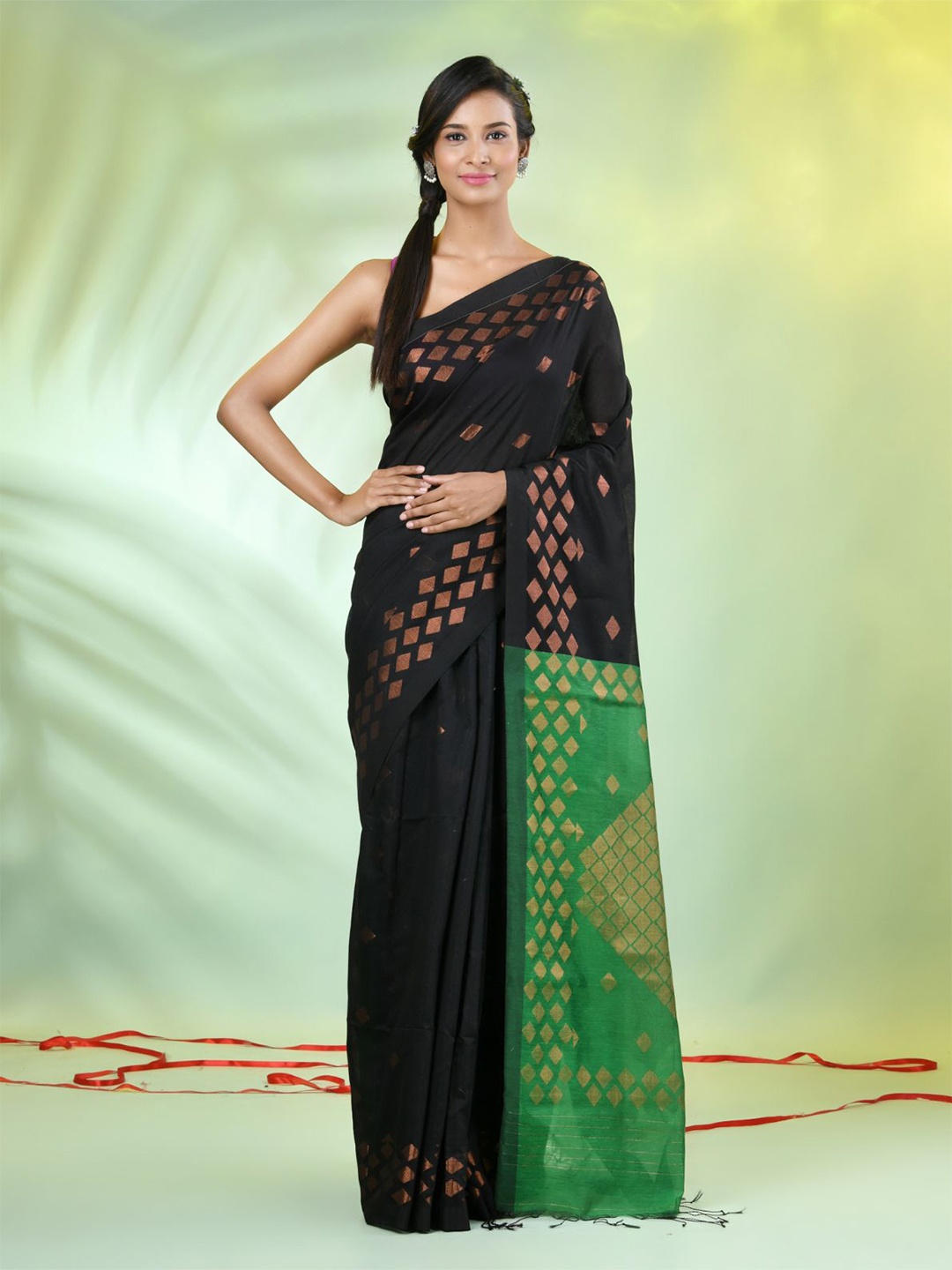 

Charukriti Geometric Woven Design Zari Saree, Black