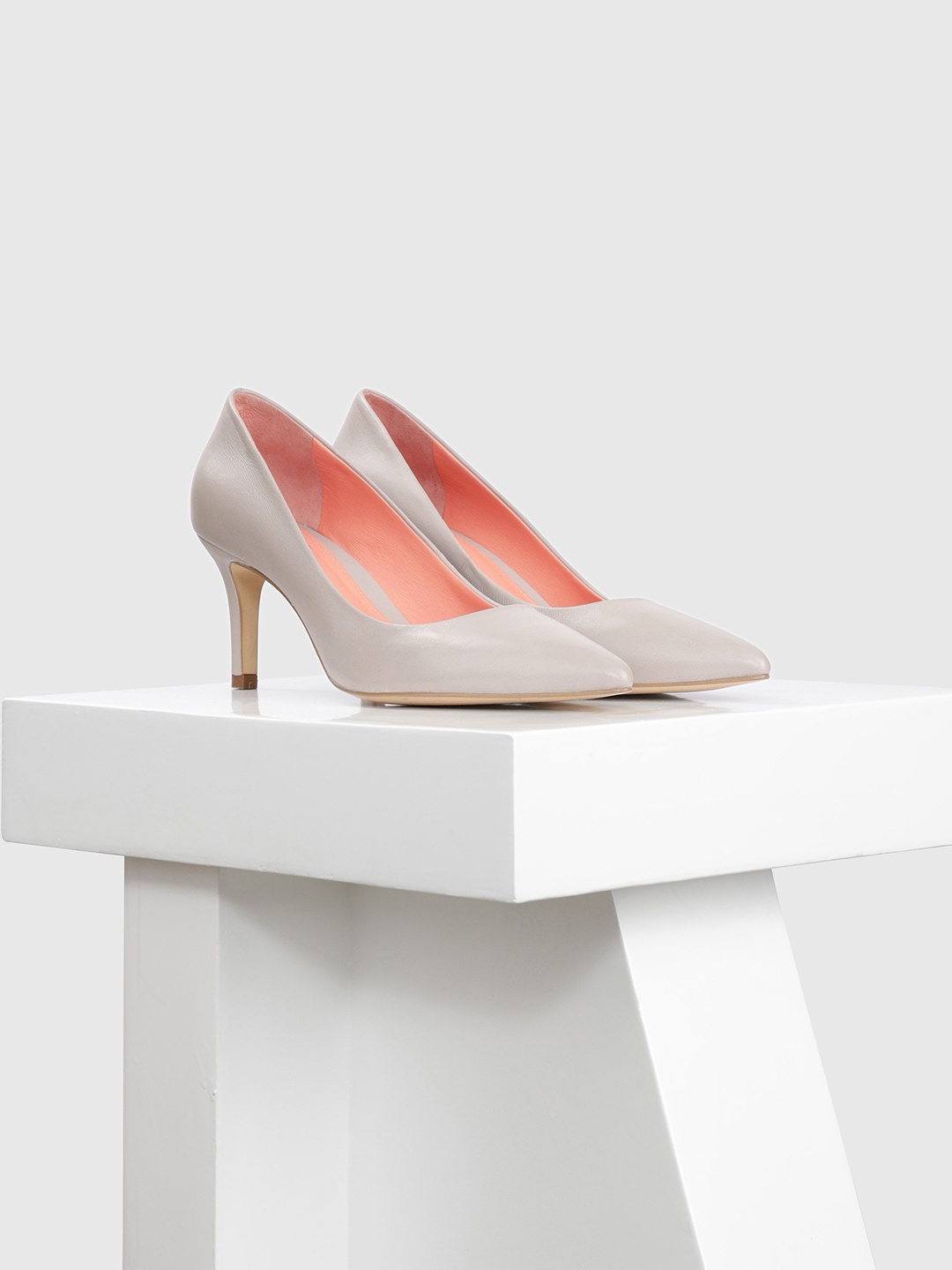 

Oroh Women Leather Party Slim Heel Pumps, Grey