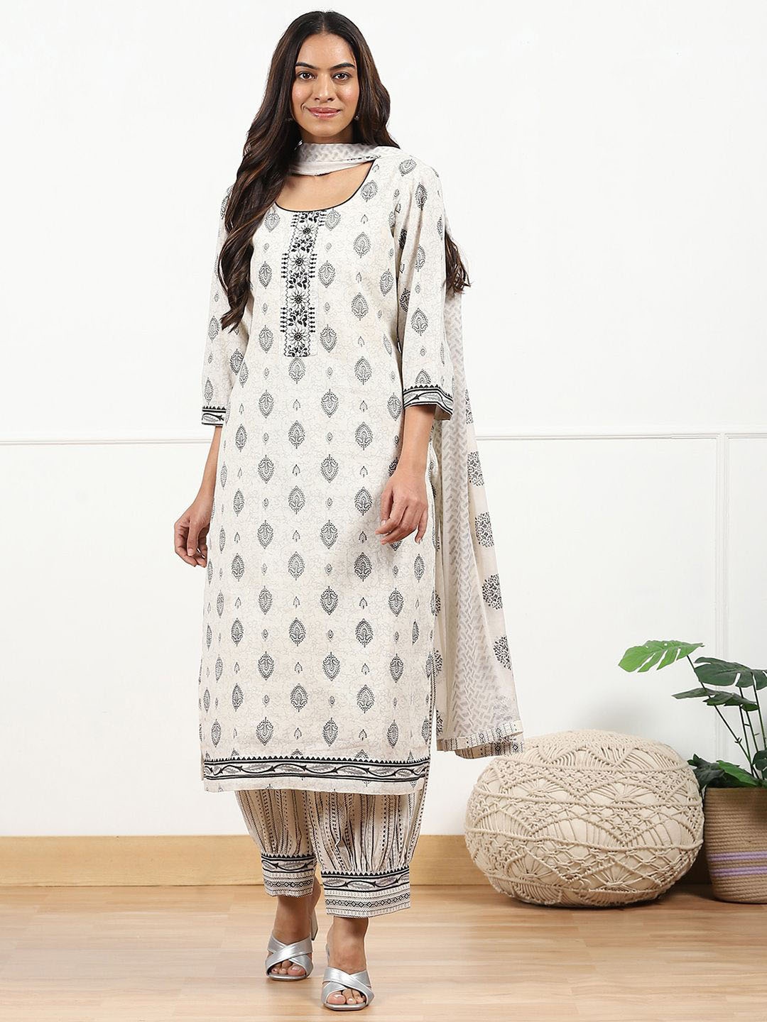 

Biba Pure Cotton Unstitched Dress Material, White