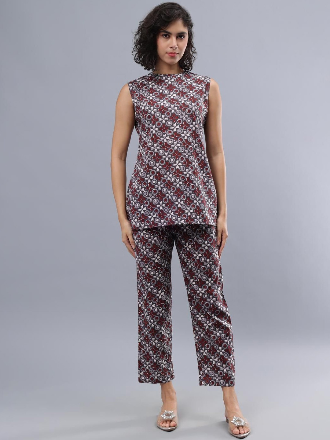 

CORDSET Floral Printed Round Neck Sleeveless Pure Cotton Top With Trouser, Grey