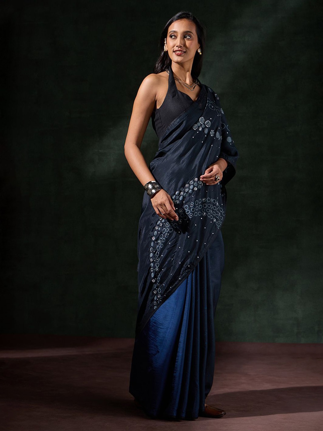 

Taneira Sequinned Saree, Black