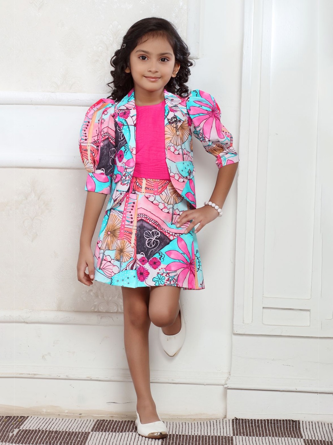 

Lei-Chie Girls Printed Round Neck Clothing Set, Blue