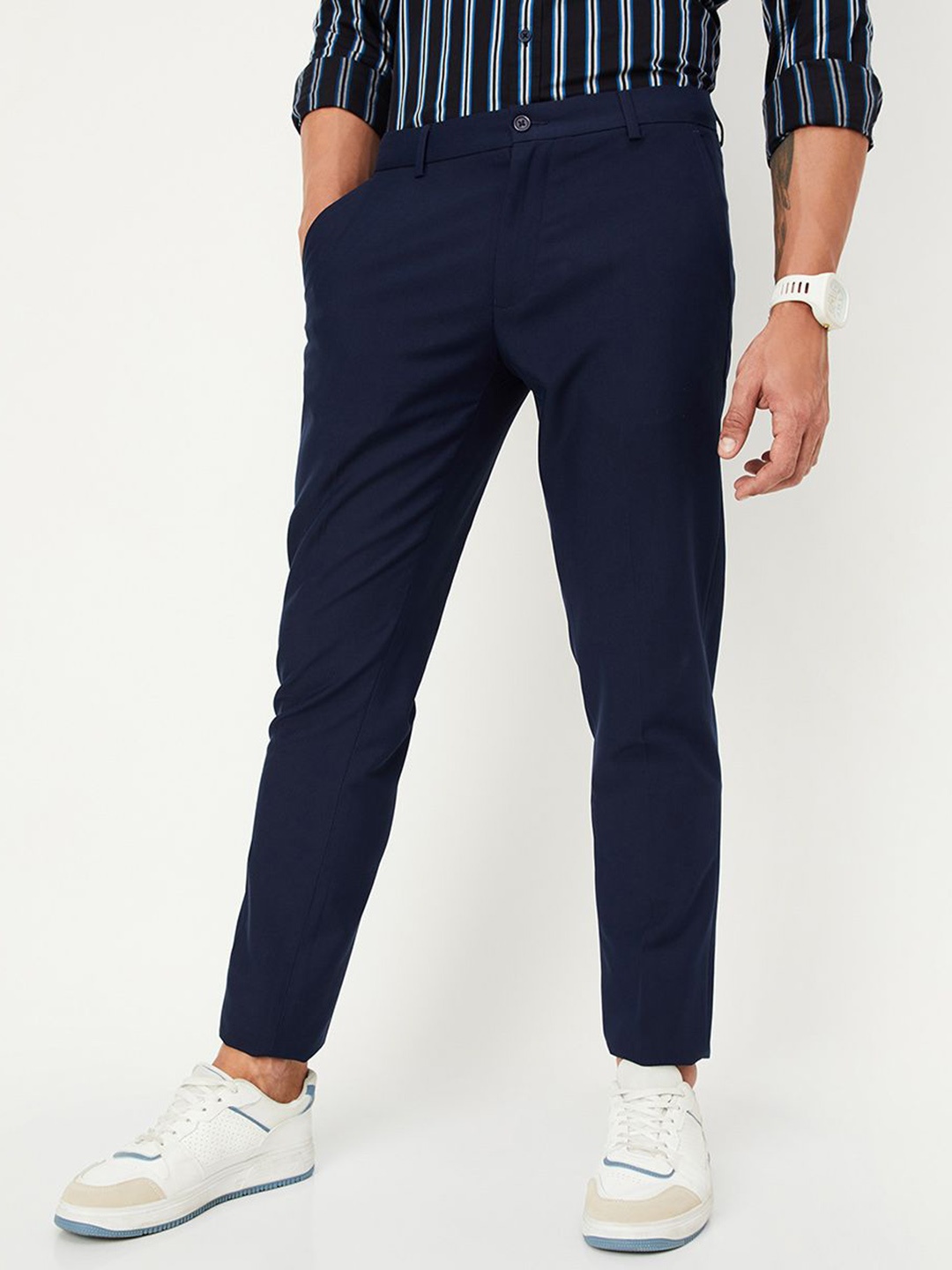 

max Men Mid-Rise Regular Fit Trousers, Navy blue