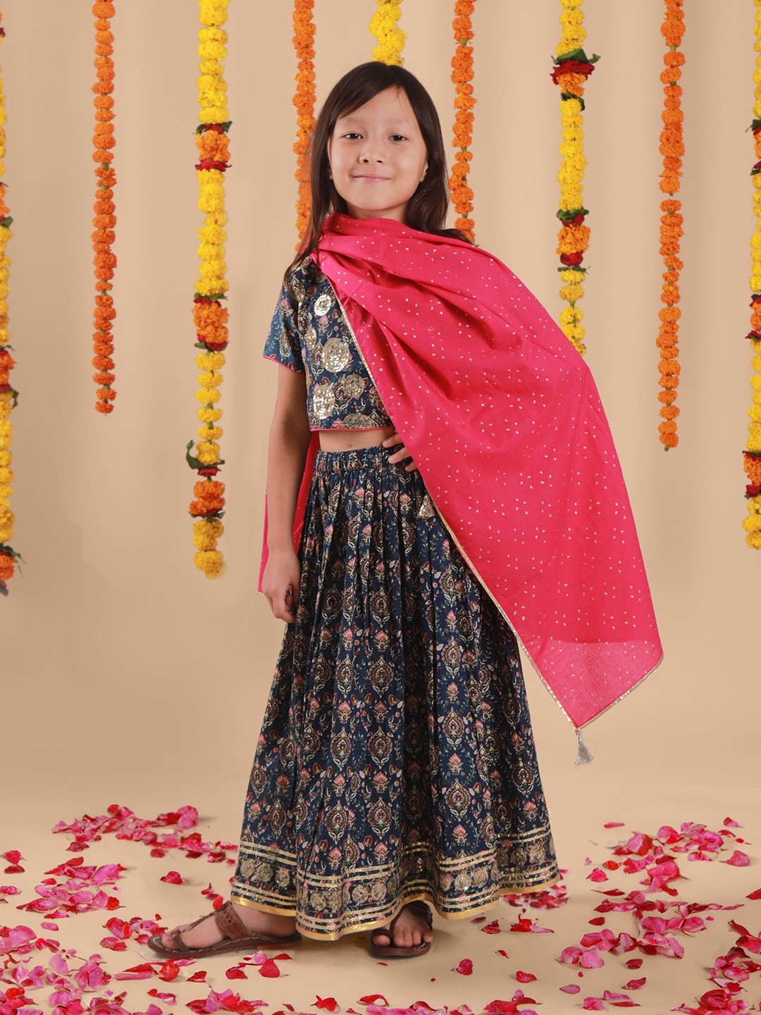 

Sangria Girls Printed Lehenga With Choli & Dupatta, Navy blue