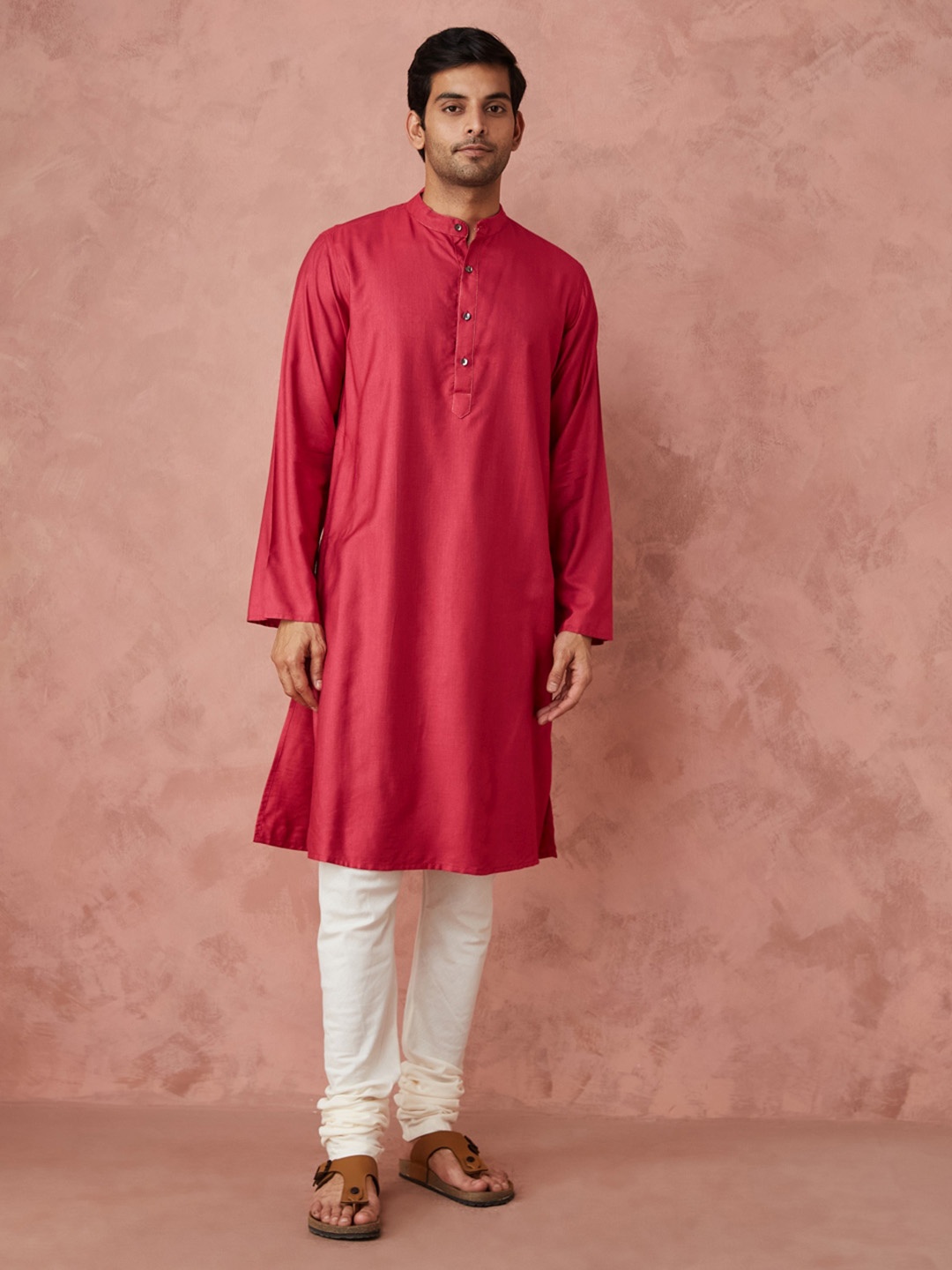 

Fabindia Men Thread Work Kurta, Pink