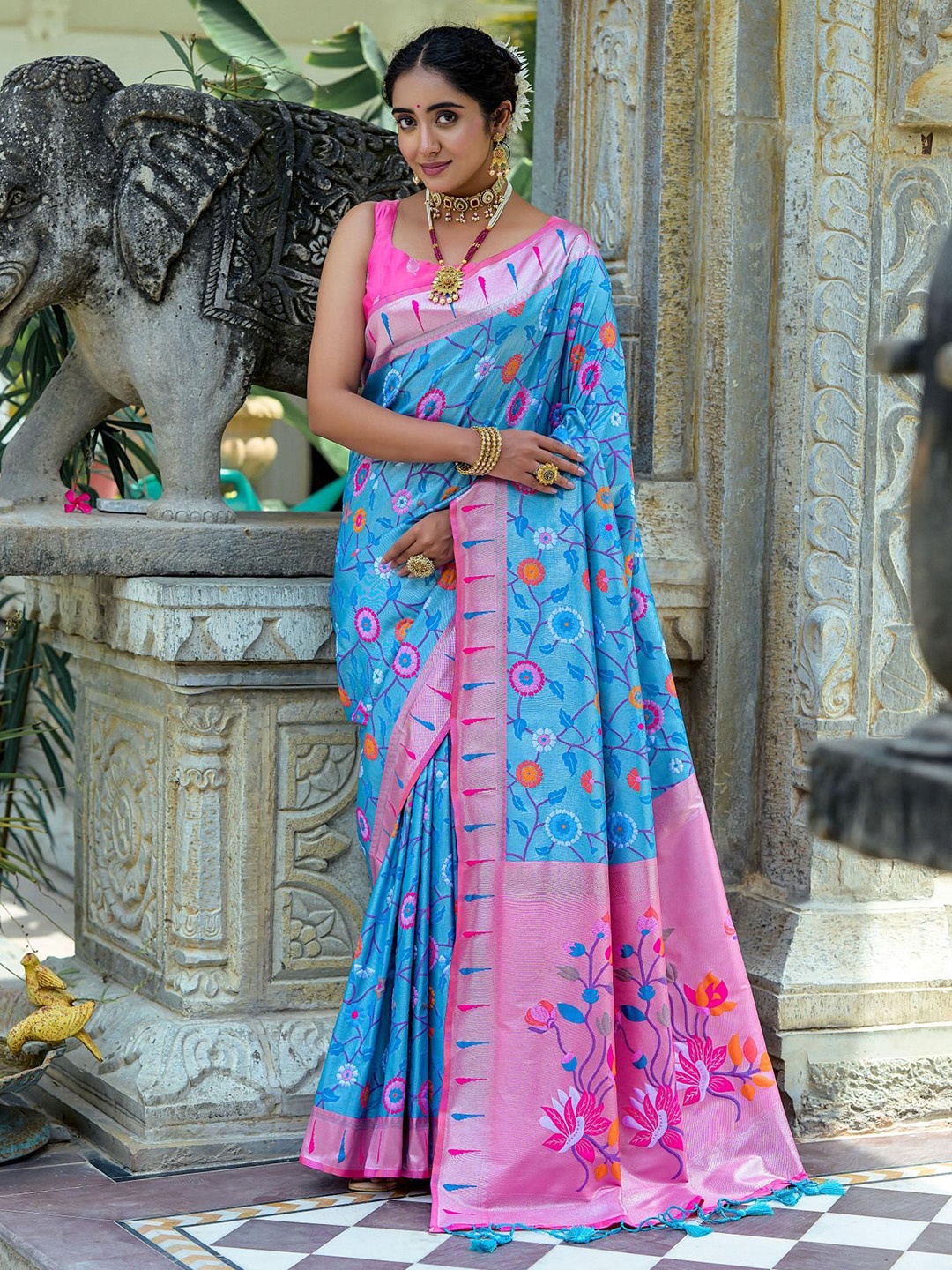 

Kandora Woven Design Zari Pure Silk Banarasi Saree, Blue