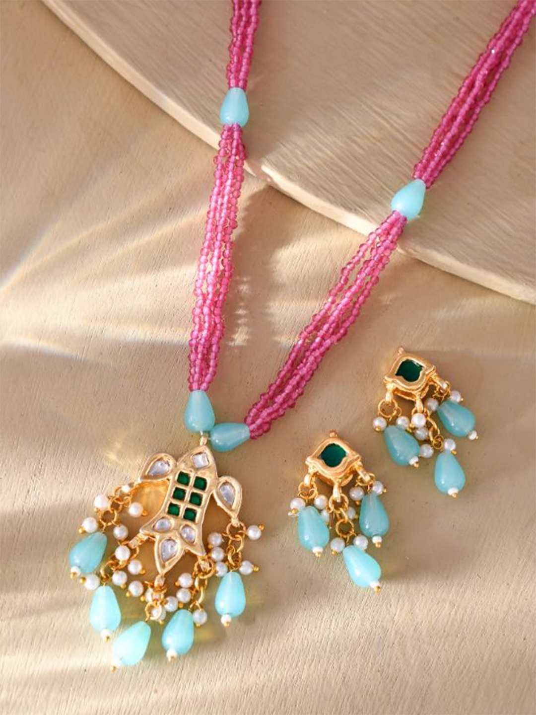 

DASTOOR Brass-Plated Stone Studded & Beaded Jewellery Set, Gold