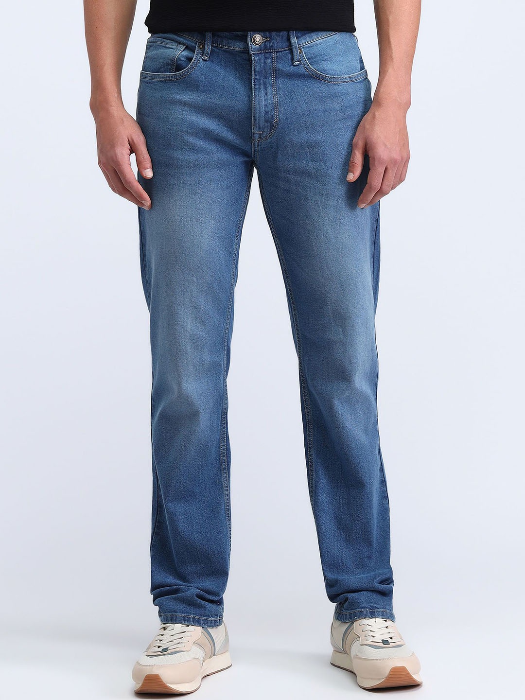 

Flying Machine Men Straight Fit Light Fade Stretchable Jeans, Blue