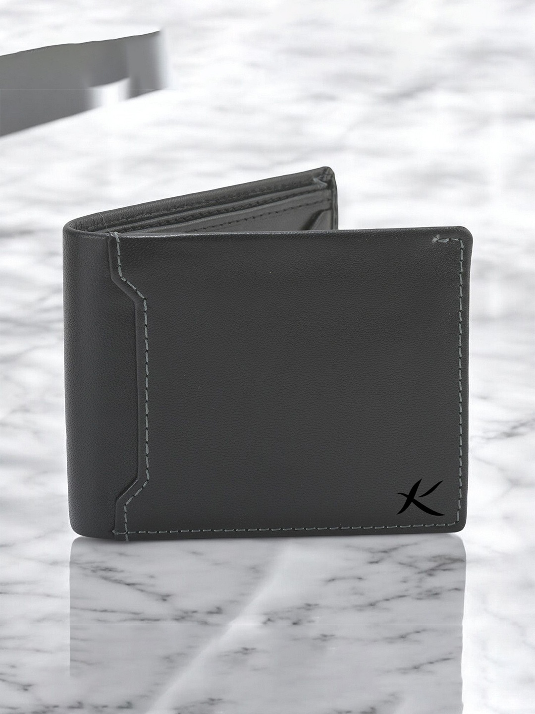 

Kastner Men Textured Leather Two Fold Wallet, Black